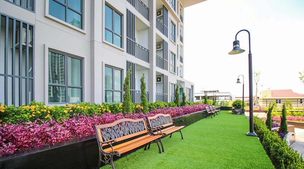 Wooden Suites Bangkok Exterior foto