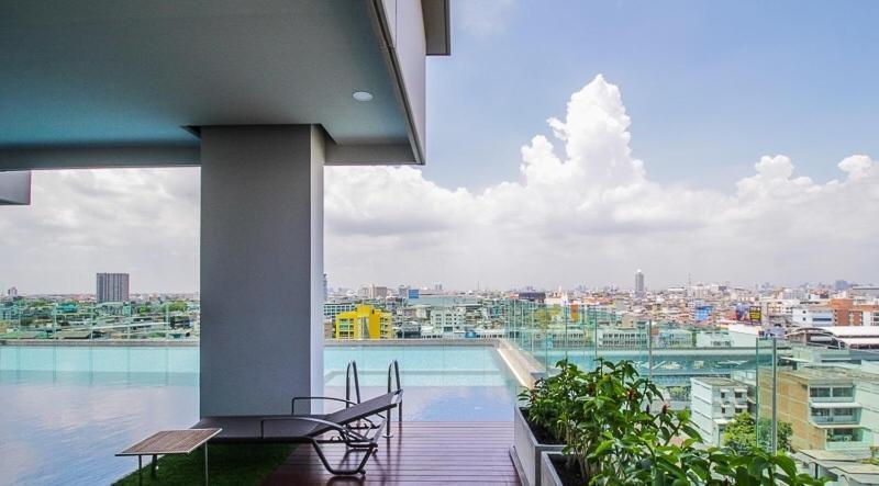 Wooden Suites Bangkok Exterior foto